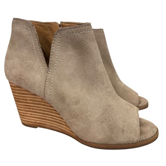 Lucky Brand Jareen Suede Peep Toe Ankle Booties Boots Beige Shoes Womens sz 6 - Picture 1 of 16